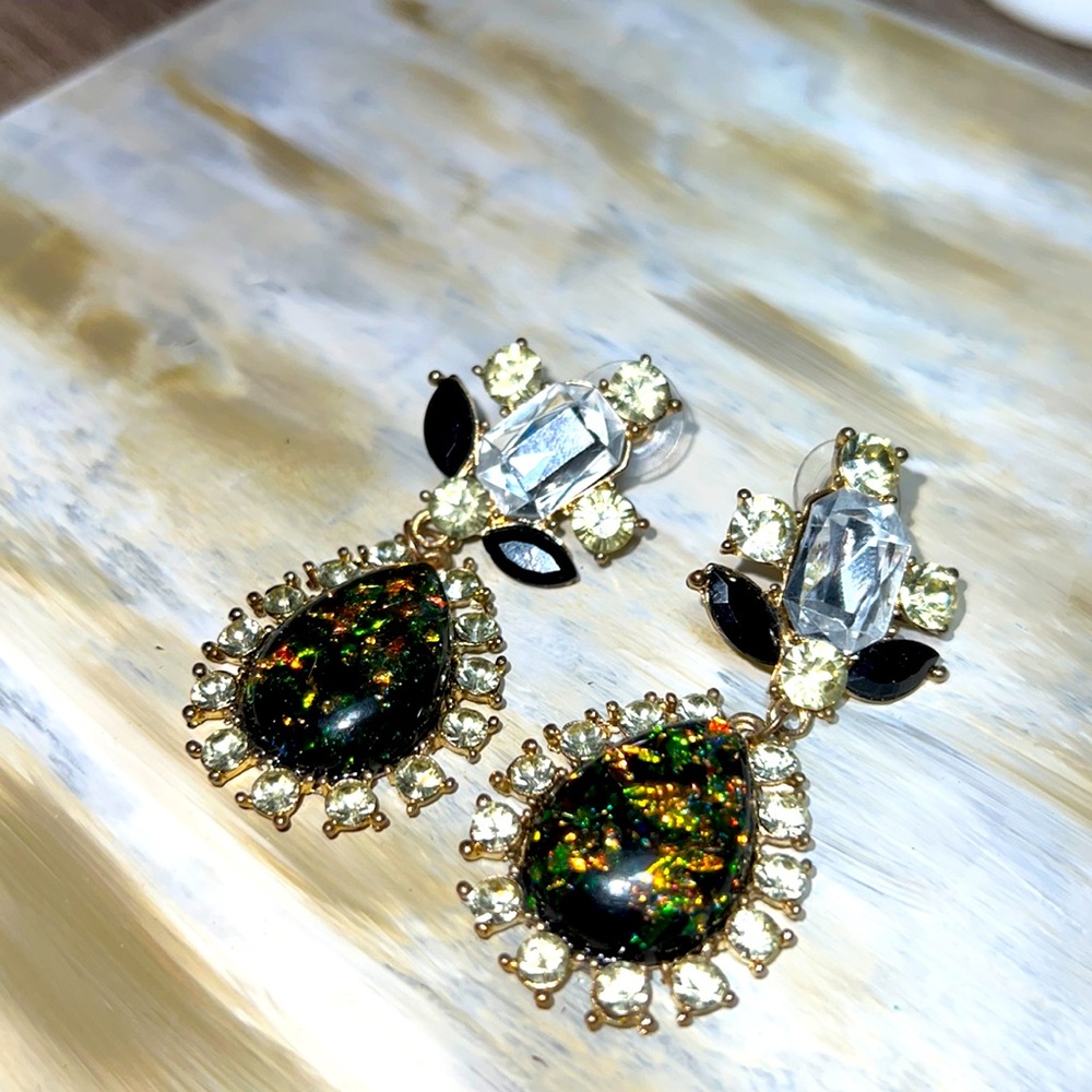 Earrings. Black gold earrings